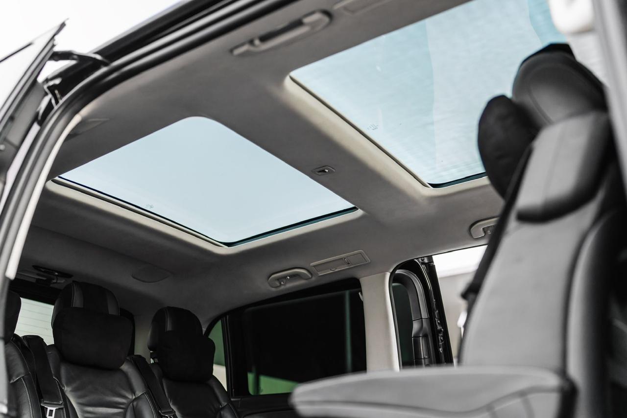 Mercedes-Benz V-Class (2022) - Image 7