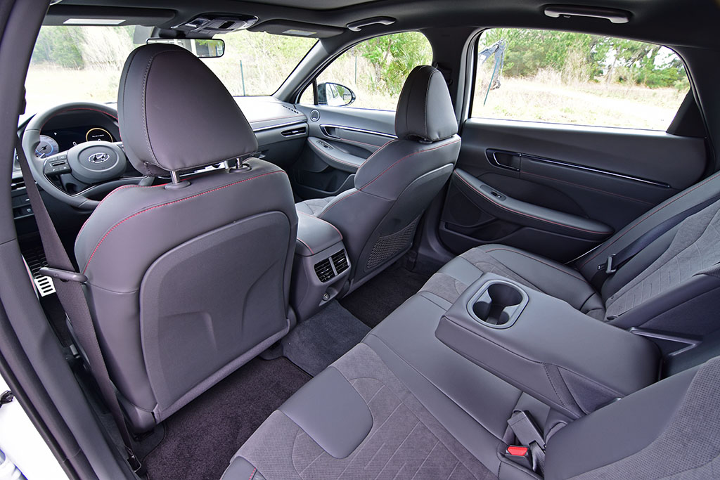 Hyundai Sonata (2019) - Image 3